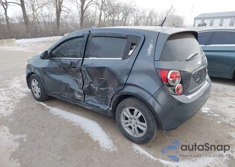 2013 Chevrolet Sonic Lt Auto z USA, uszkodzony, nr VIN 1G1JC6SG7D4208585